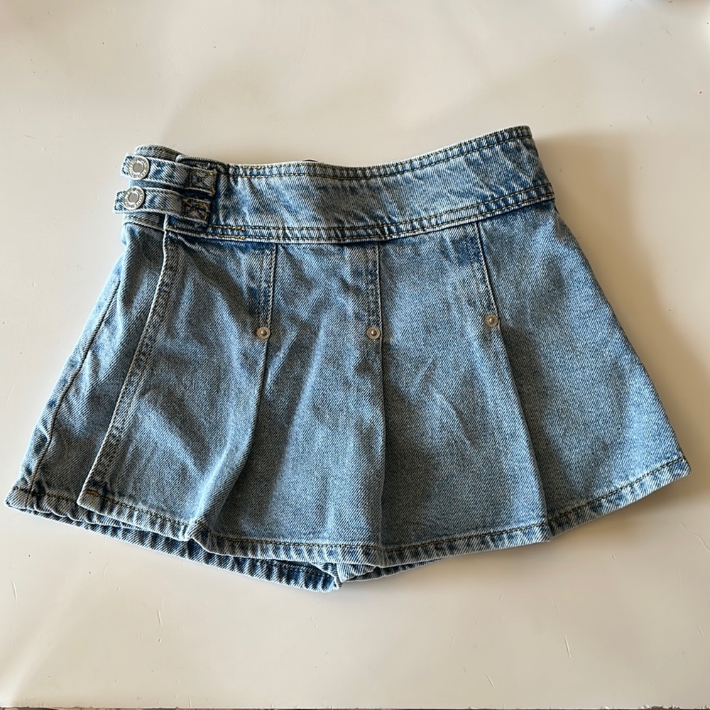 Zara Girls Denim Skort, Brand New!  Size 8